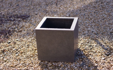 Donica H40x40x40cm, antracyt- beton architektoniczny
