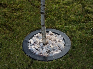 Obrzeża do drzew z fugami- czarne, śr. 50cm